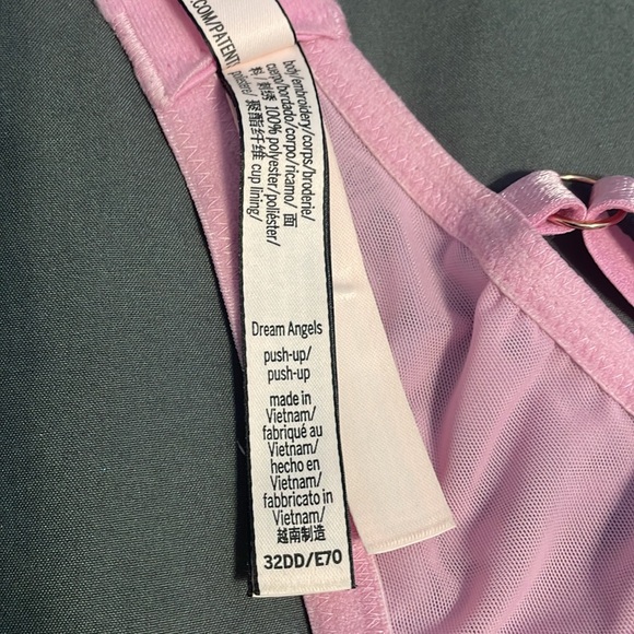 EUC~Woman’s Victoria’s Secret 32 DD (E) Dream Angels Pink Laced Detailed Bra - Picture 6 of 9